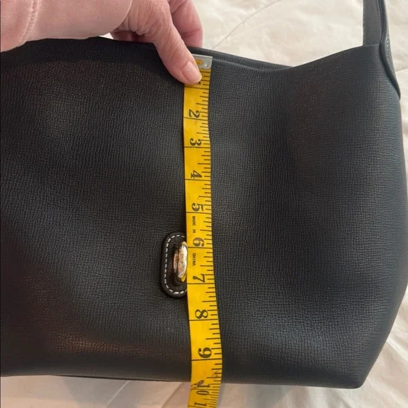 Dooney & Bourke Authentic black leather purse - Picture 13 of 16